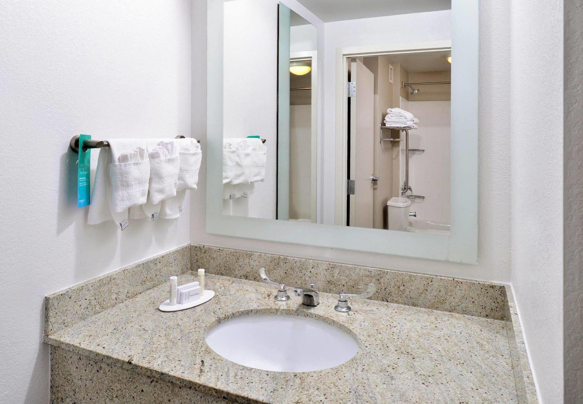 Springhill Suites Fairfax Fair Oaks מראה חיצוני תמונה